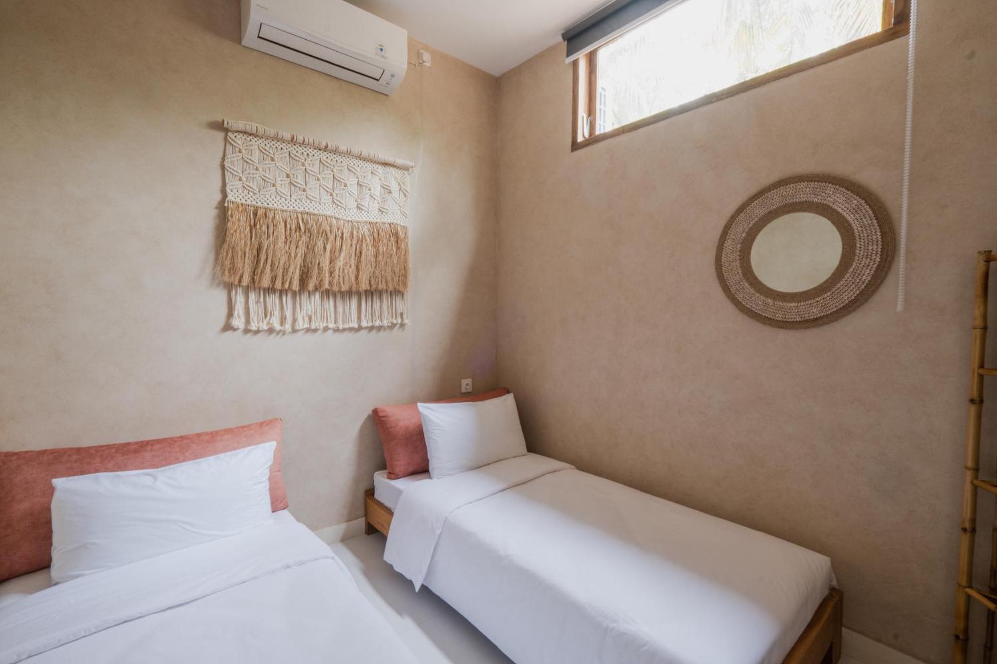 Gili Boho Villas - Aesthetic Private Pool Villas Джили Трауанган Екстериор снимка