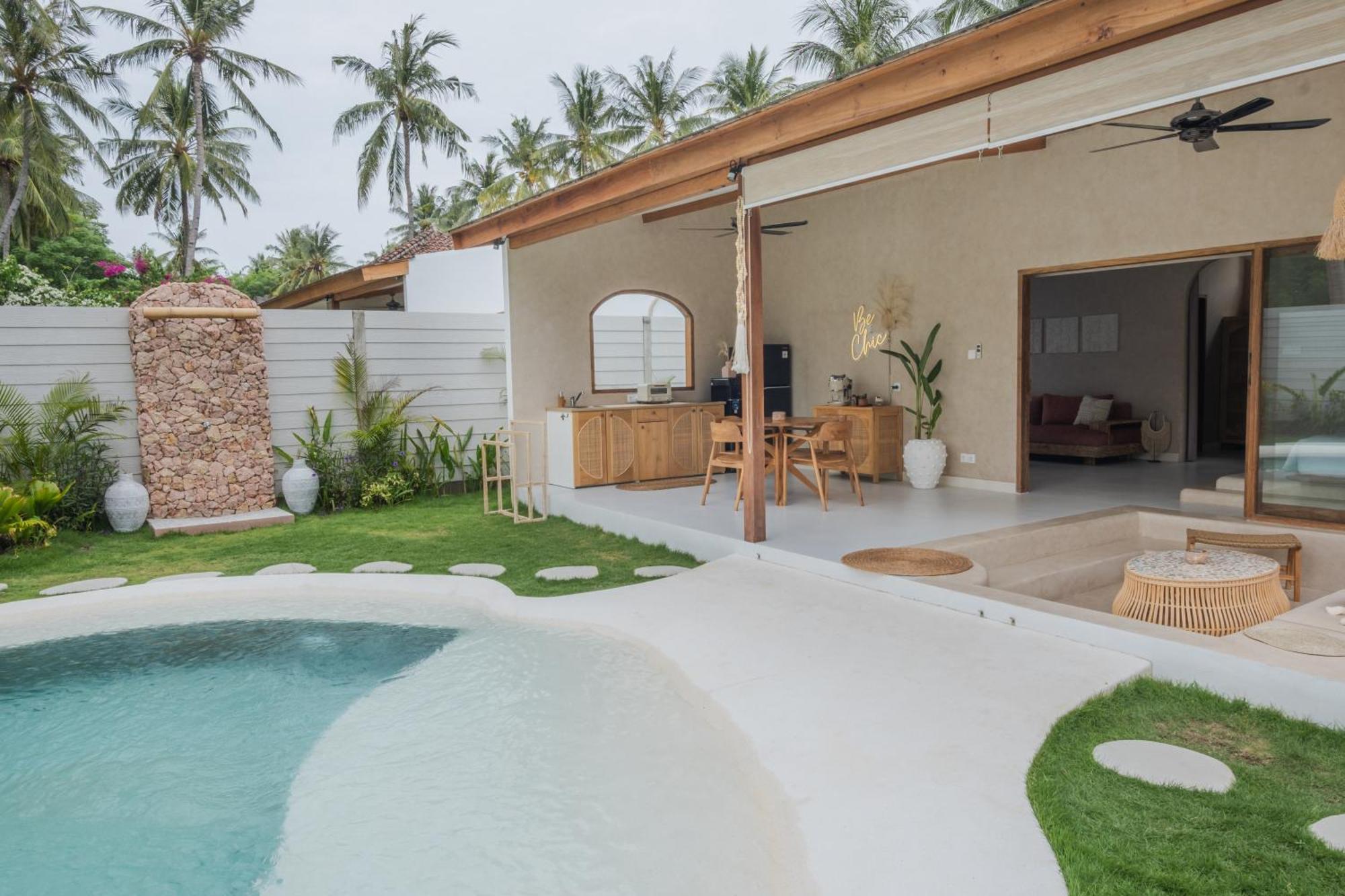 Gili Boho Villas - Aesthetic Private Pool Villas Джили Трауанган Екстериор снимка
